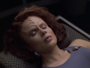 extant_StarTrek_VOY_6x03-BargeOfTheDead_02461.jpg