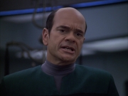 extant_StarTrek_VOY_6x03-BargeOfTheDead_02466.jpg