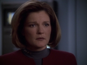 extant_StarTrek_VOY_6x03-BargeOfTheDead_02505.jpg