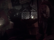 extant_StarTrek_VOY_6x03-BargeOfTheDead_02529.jpg