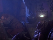 extant_StarTrek_VOY_6x03-BargeOfTheDead_02534.jpg