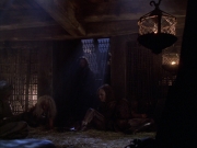 extant_StarTrek_VOY_6x03-BargeOfTheDead_02615.jpg