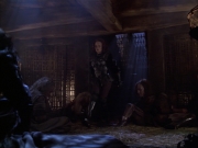 extant_StarTrek_VOY_6x03-BargeOfTheDead_02621.jpg