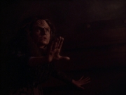 extant_StarTrek_VOY_6x03-BargeOfTheDead_02631.jpg