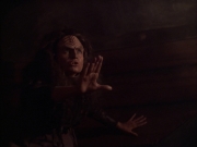 extant_StarTrek_VOY_6x03-BargeOfTheDead_02632.jpg