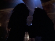 extant_StarTrek_VOY_6x03-BargeOfTheDead_02641.jpg