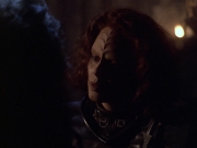 extant_StarTrek_VOY_6x03-BargeOfTheDead_02666.jpg