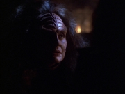 extant_StarTrek_VOY_6x03-BargeOfTheDead_02715.jpg