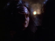 extant_StarTrek_VOY_6x03-BargeOfTheDead_02717.jpg