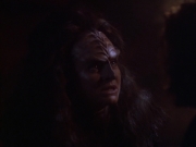 extant_StarTrek_VOY_6x03-BargeOfTheDead_02788.jpg