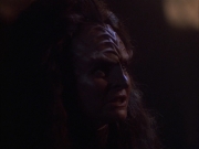 extant_StarTrek_VOY_6x03-BargeOfTheDead_02823.jpg