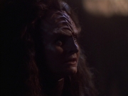 extant_StarTrek_VOY_6x03-BargeOfTheDead_02826.jpg