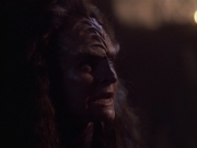 extant_StarTrek_VOY_6x03-BargeOfTheDead_02828.jpg