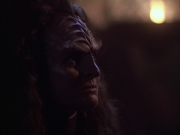 extant_StarTrek_VOY_6x03-BargeOfTheDead_02832.jpg