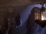 extant_StarTrek_VOY_6x03-BargeOfTheDead_02845.jpg