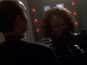extant_StarTrek_VOY_6x03-BargeOfTheDead_03155.jpg