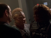 extant_StarTrek_VOY_6x03-BargeOfTheDead_03160.jpg