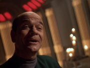 extant_StarTrek_VOY_6x03-BargeOfTheDead_03187.jpg