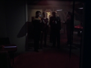 extant_StarTrek_VOY_6x03-BargeOfTheDead_03225.jpg