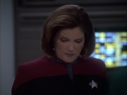 extant_StarTrek_VOY_6x03-BargeOfTheDead_03252.jpg