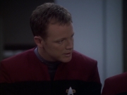extant_StarTrek_VOY_6x03-BargeOfTheDead_03256.jpg