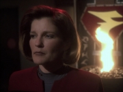 extant_StarTrek_VOY_6x03-BargeOfTheDead_03263.jpg