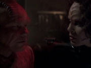 extant_StarTrek_VOY_6x03-BargeOfTheDead_03278.jpg