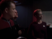 extant_StarTrek_VOY_6x03-BargeOfTheDead_03289.jpg