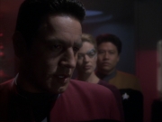 extant_StarTrek_VOY_6x03-BargeOfTheDead_03305.jpg