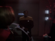 extant_StarTrek_VOY_6x03-BargeOfTheDead_03313.jpg
