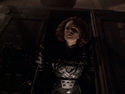 extant_StarTrek_VOY_6x03-BargeOfTheDead_03431.jpg