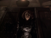extant_StarTrek_VOY_6x03-BargeOfTheDead_03434.jpg