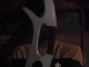 extant_StarTrek_VOY_6x03-BargeOfTheDead_03443.jpg