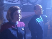 extant_StarTrek_VOY_6x03-BargeOfTheDead_03465.jpg