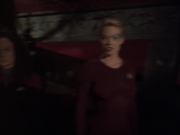 extant_StarTrek_VOY_6x03-BargeOfTheDead_03467.jpg