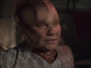 extant_StarTrek_VOY_6x03-BargeOfTheDead_03505.jpg