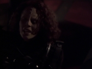 extant_StarTrek_VOY_6x03-BargeOfTheDead_03533.jpg