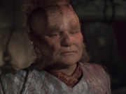 extant_StarTrek_VOY_6x03-BargeOfTheDead_03539.jpg