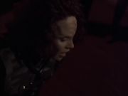 extant_StarTrek_VOY_6x03-BargeOfTheDead_03548.jpg