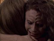 extant_StarTrek_VOY_6x03-BargeOfTheDead_03627.jpg