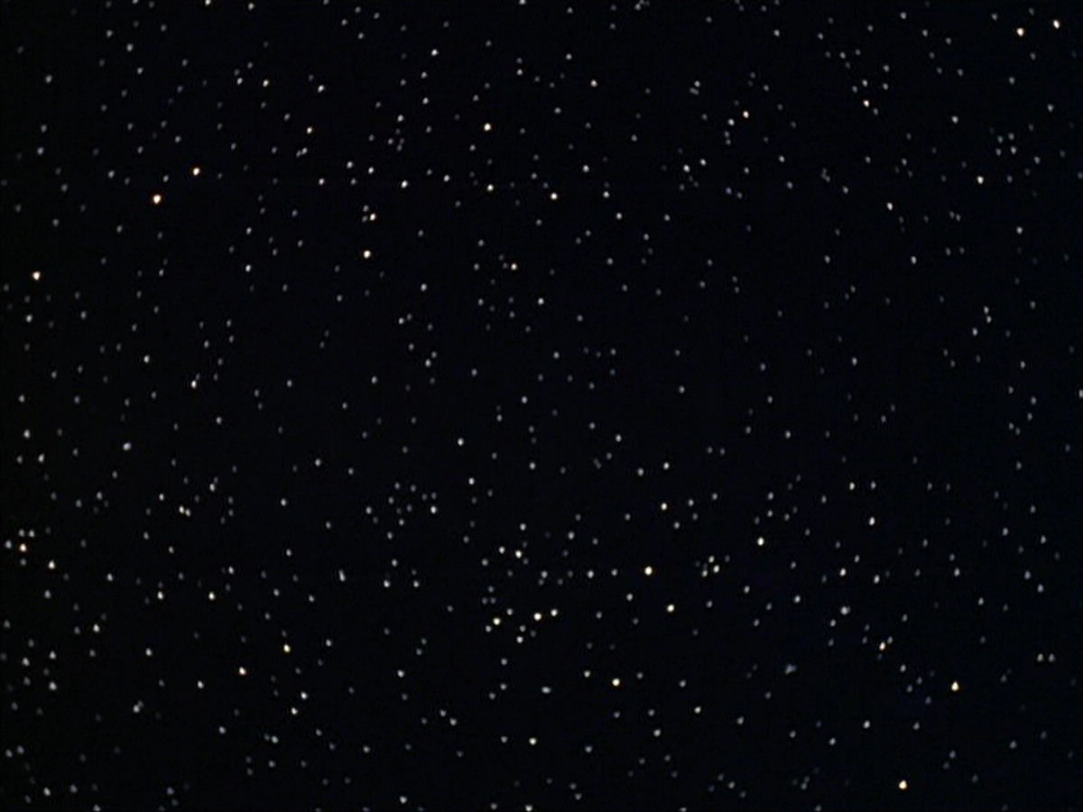 extant_StarTrek_VOY_6x04-TinkerTenorDoctorSpy_00007.jpg