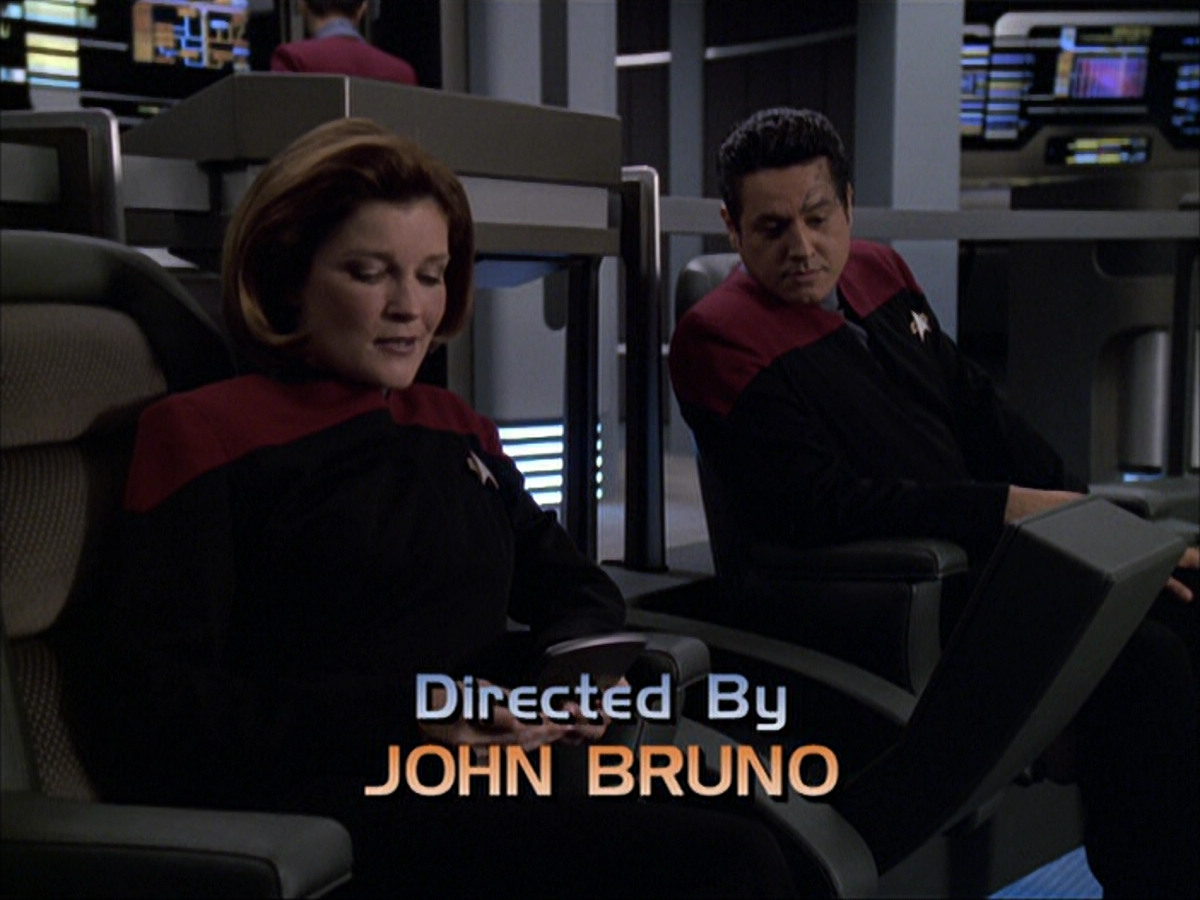 extant_StarTrek_VOY_6x04-TinkerTenorDoctorSpy_00534.jpg