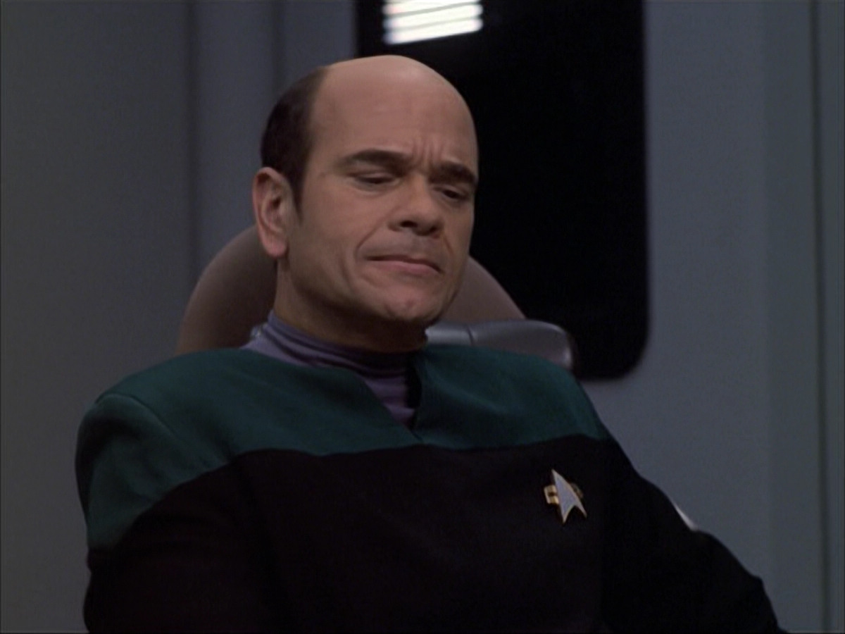 extant_StarTrek_VOY_6x04-TinkerTenorDoctorSpy_00862.jpg