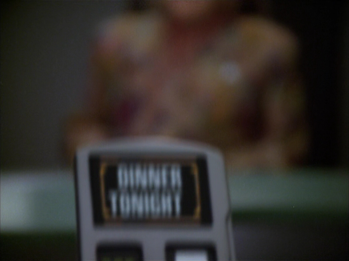 extant_StarTrek_VOY_6x04-TinkerTenorDoctorSpy_00868.jpg
