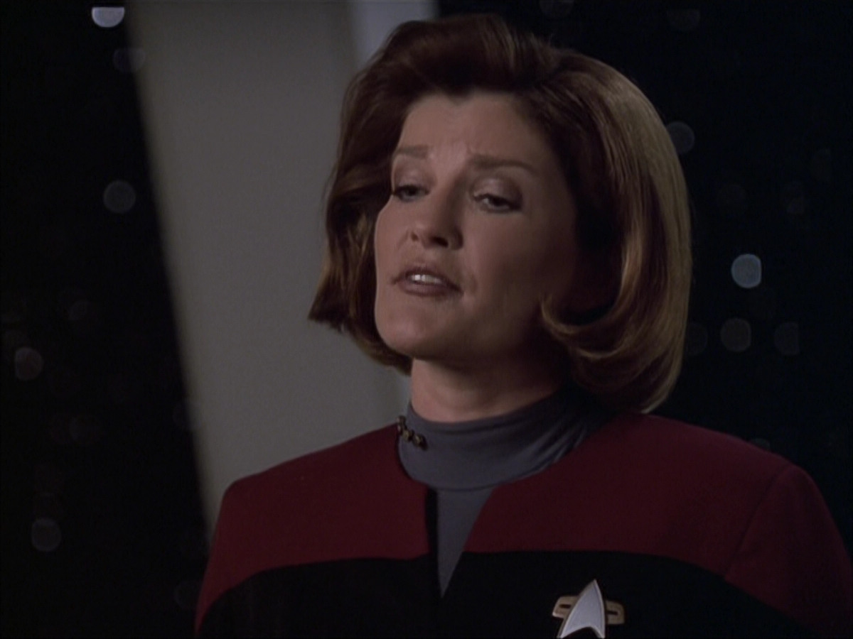 extant_StarTrek_VOY_6x04-TinkerTenorDoctorSpy_01061.jpg