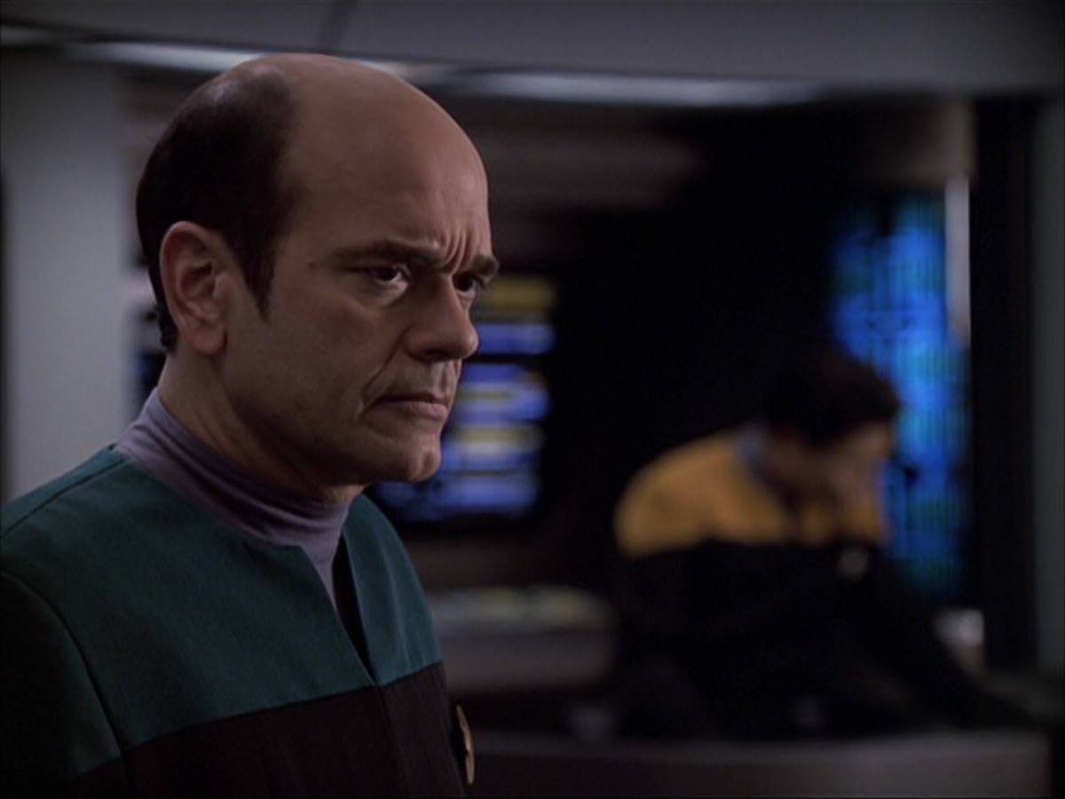 extant_StarTrek_VOY_6x04-TinkerTenorDoctorSpy_01409.jpg