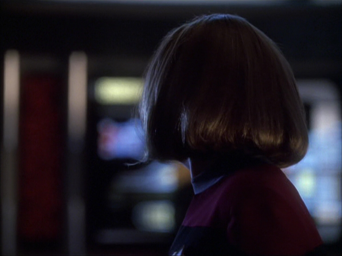 extant_StarTrek_VOY_6x04-TinkerTenorDoctorSpy_01447.jpg