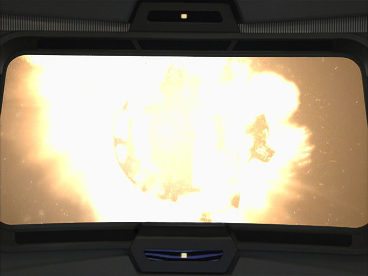 extant_StarTrek_VOY_6x04-TinkerTenorDoctorSpy_01594.jpg