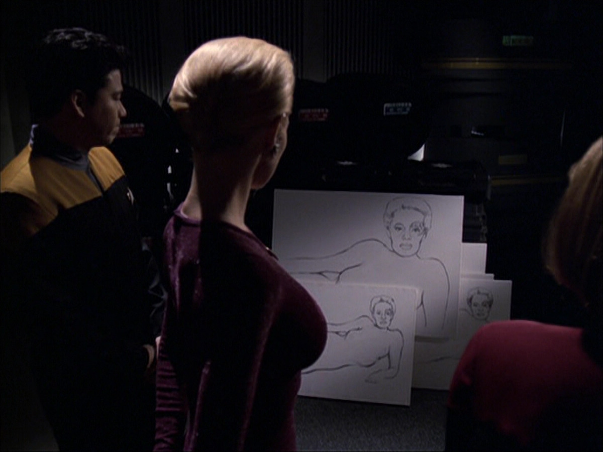 extant_StarTrek_VOY_6x04-TinkerTenorDoctorSpy_02077.jpg