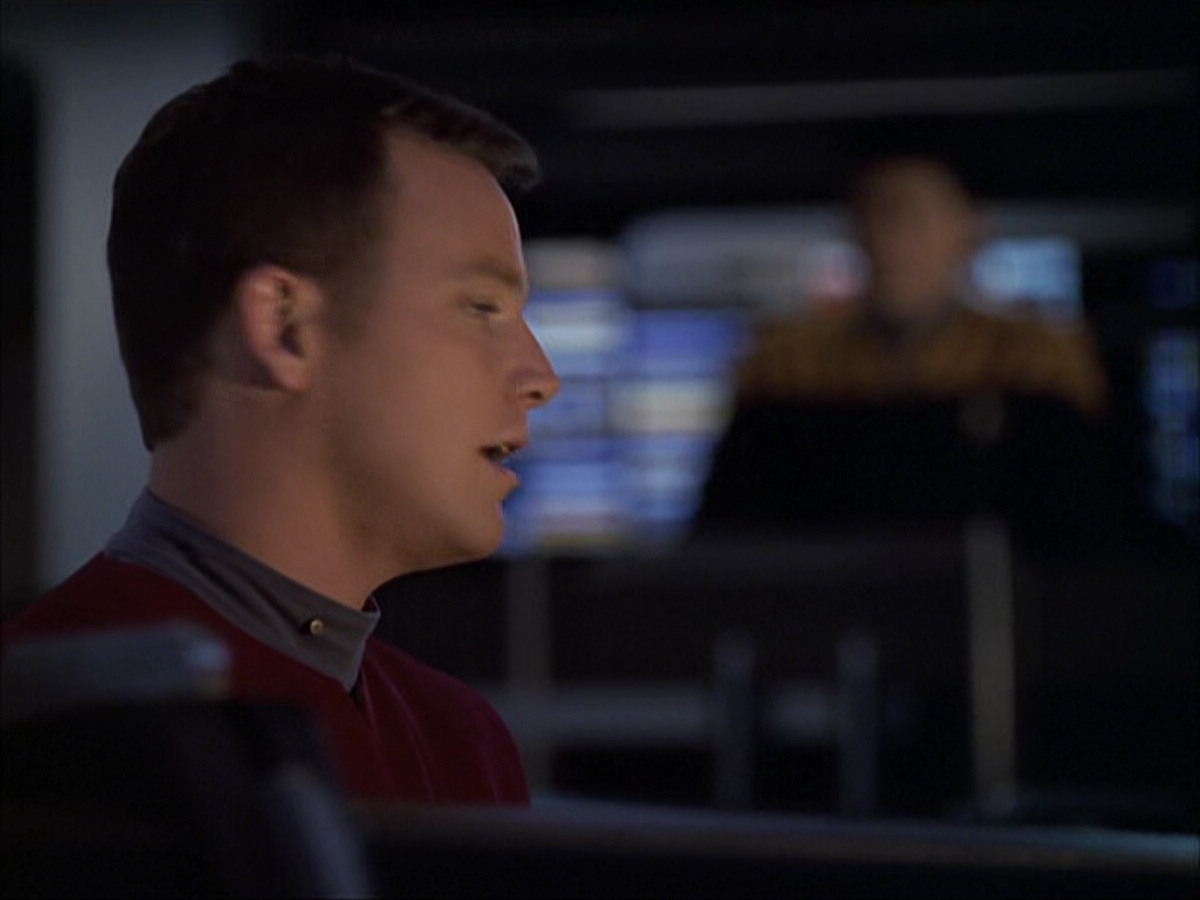 extant_StarTrek_VOY_6x04-TinkerTenorDoctorSpy_03132.jpg